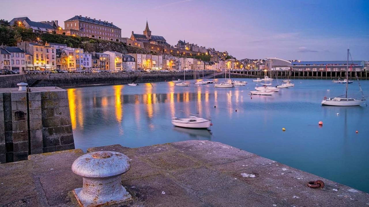 Appartement "La Marine" Vue Mer Saint-Pair-sur-Mer Exterior foto